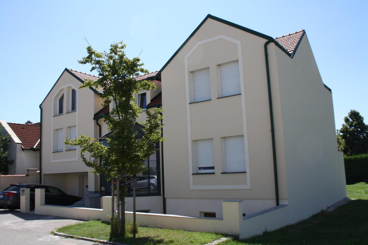 Апартаменты Lieblingsort Нойзидль-ам-Зе Экстерьер фото